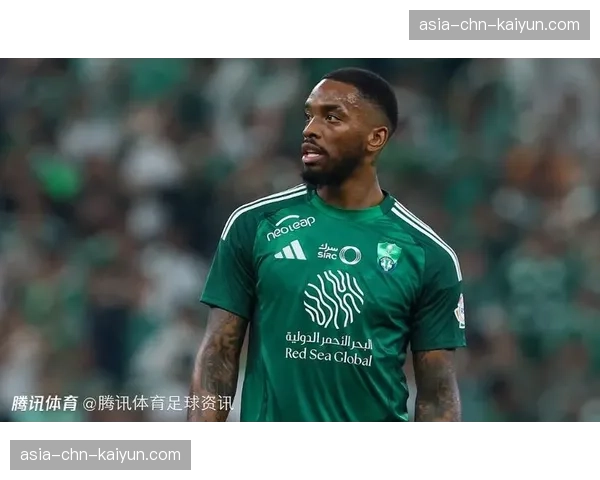 特写：伤愈复出即献绝杀，布伦特福德前锋托尼的怒吼宣泄